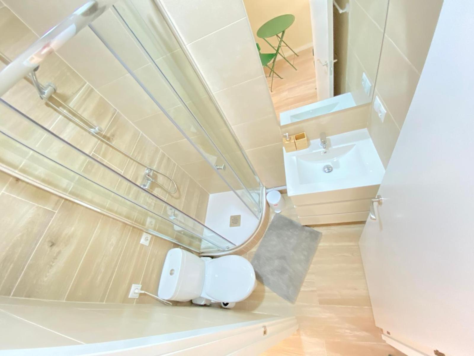 Estudios Gran Via مدريد المظهر الخارجي الصورة