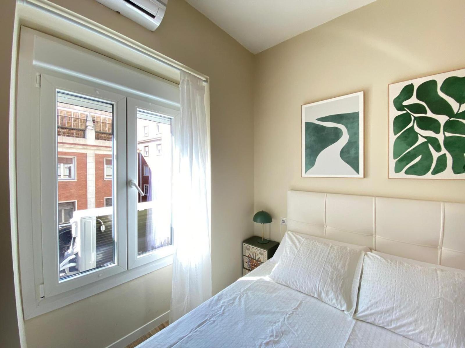 Estudios Gran Via مدريد المظهر الخارجي الصورة