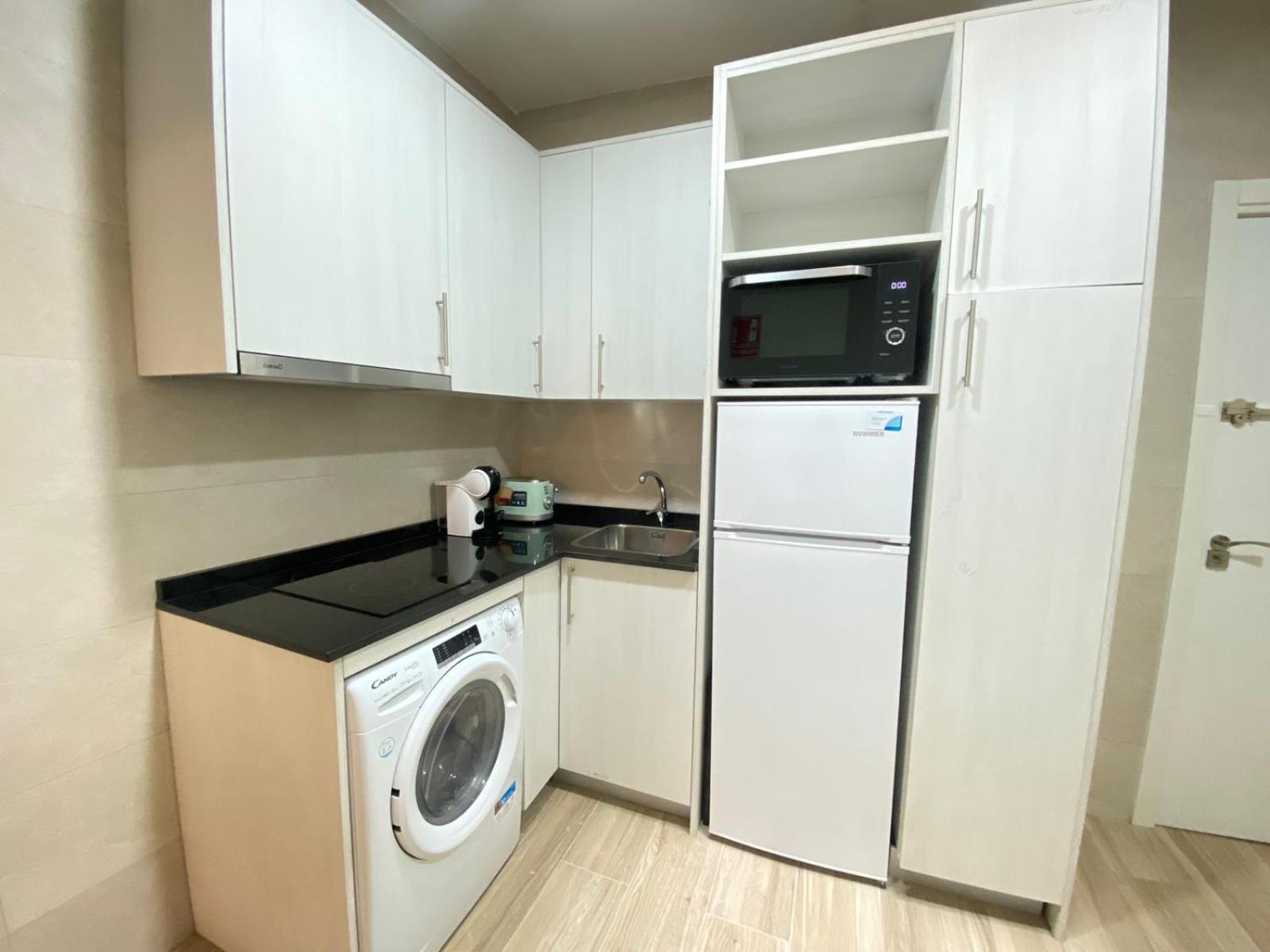 Estudios Gran Via مدريد المظهر الخارجي الصورة